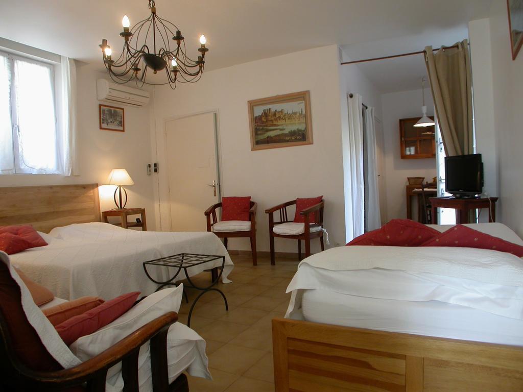 Apartments La Madeleine Avignon Cameră foto