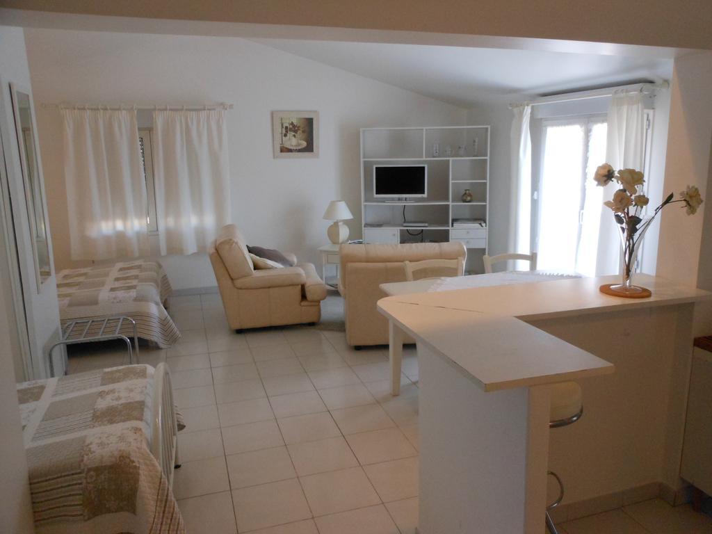 Apartments La Madeleine Avignon Cameră foto